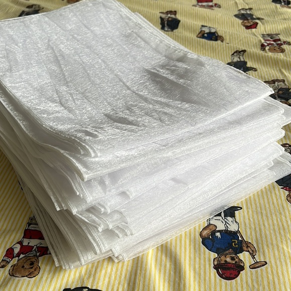 Organza decorative bow material / 52” x 9” - Picture 5 of 7